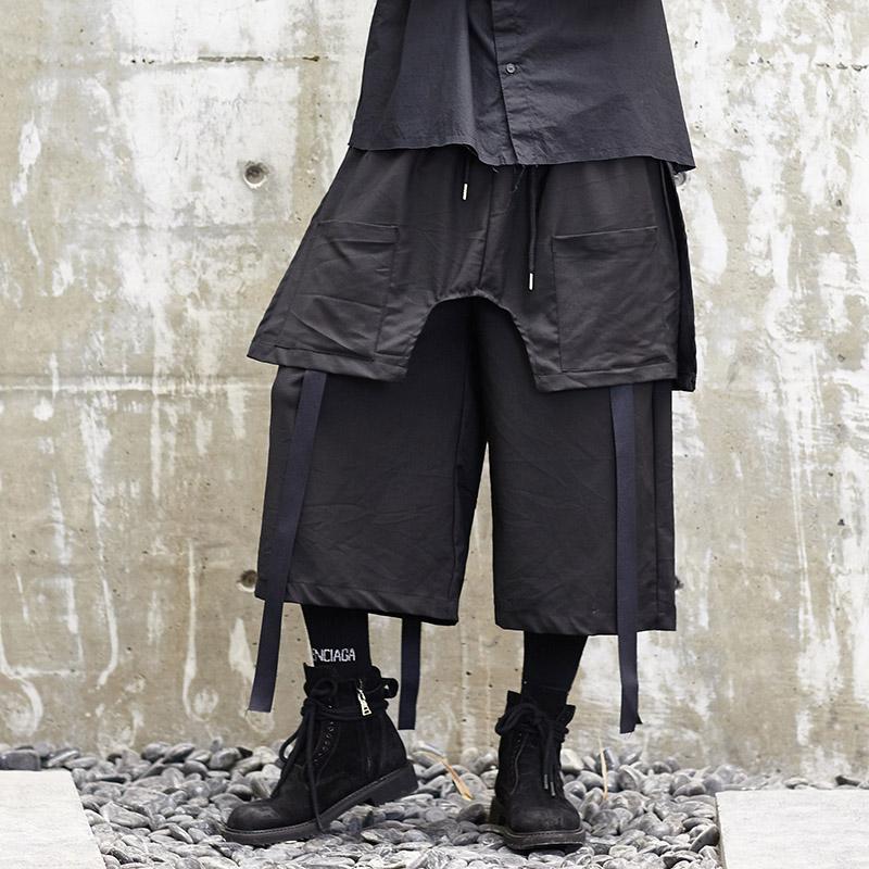 Men's nine minute trousers Spring/summer Yamamoto style loose men's skirt pants ribbon halon trousers fake two pieces, Black
Men's nine minute trousers Spring/summer Yamamoto style loose men's skirt pants ribbon halon trousers fake two pieces, Black
