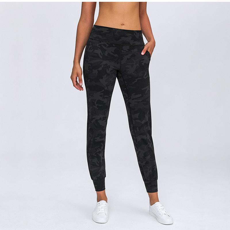 Naked-feel Workout Gym Joggers Women Butter Soft 4-way Stretch Yoga Pants Fitness Athletic Joggers with Pocket, Black camo
Naked-feel Workout Gym Joggers Women Butter Soft 4-way Stretch Yoga Pants Fitness Athletic Joggers with Pocket, Black camo