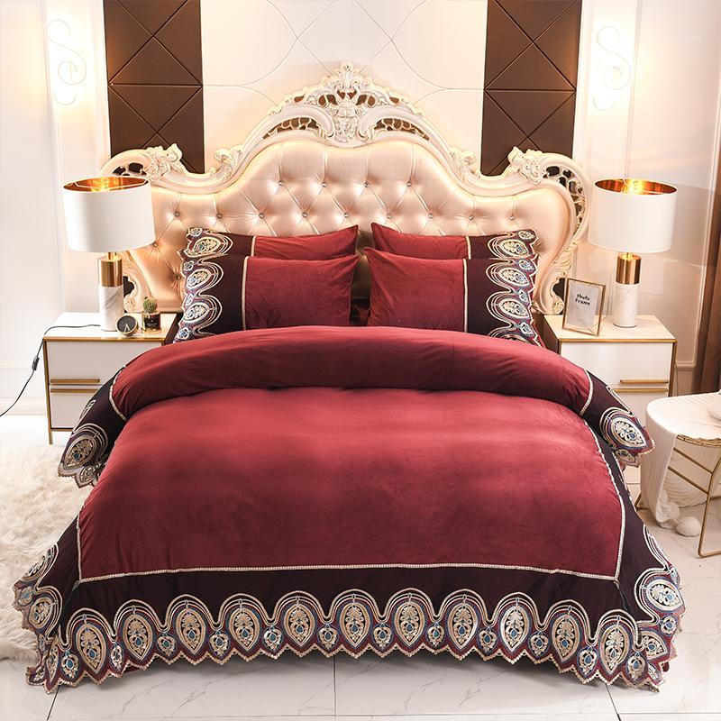 Red Purple Green Gray Blue Winter Velvet European Lace Bedding Set Fleece Fabric Duvet Cover Bed sheet Pillowcases1, 12
Red Purple Green Gray Blue Winter Velvet European Lace Bedding Set Fleece Fabric Duvet Cover Bed sheet Pillowcases1, 12