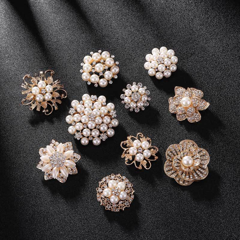 Crystal Diamante and Imitation Pearl Fashion Flower Plant Brooch Pins for Women in Assorted Designs new
Crystal Diamante and Imitation Pearl Fashion Flower Plant Brooch Pins for Women in Assorted Designs new