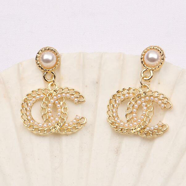 20style Letters Stud 18K Gold Plated 925 Silver Luxury Brand Designers Geometric Famous Women Round Crystal Rhinestone Pearl Earring Wedding Party Jewerlry
20style Letters Stud 18K Gold Plated 925 Silver Luxury Brand Designers Geometric Famous Women Round Crystal Rhinestone Pearl Earring Wedding Party Jewerlry