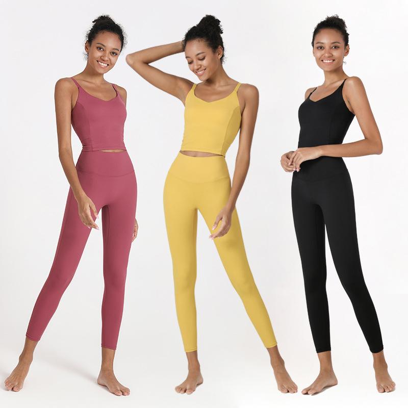 ALBREDA 2 Piece Set Workout Clothes For Women Sports Bra And Leggings Set Sports Wear for Women Gym Clothing Athletic Yoga, Beige
ALBREDA 2 Piece Set Workout Clothes For Women Sports Bra And Leggings Set Sports Wear for Women Gym Clothing Athletic Yoga, Beige