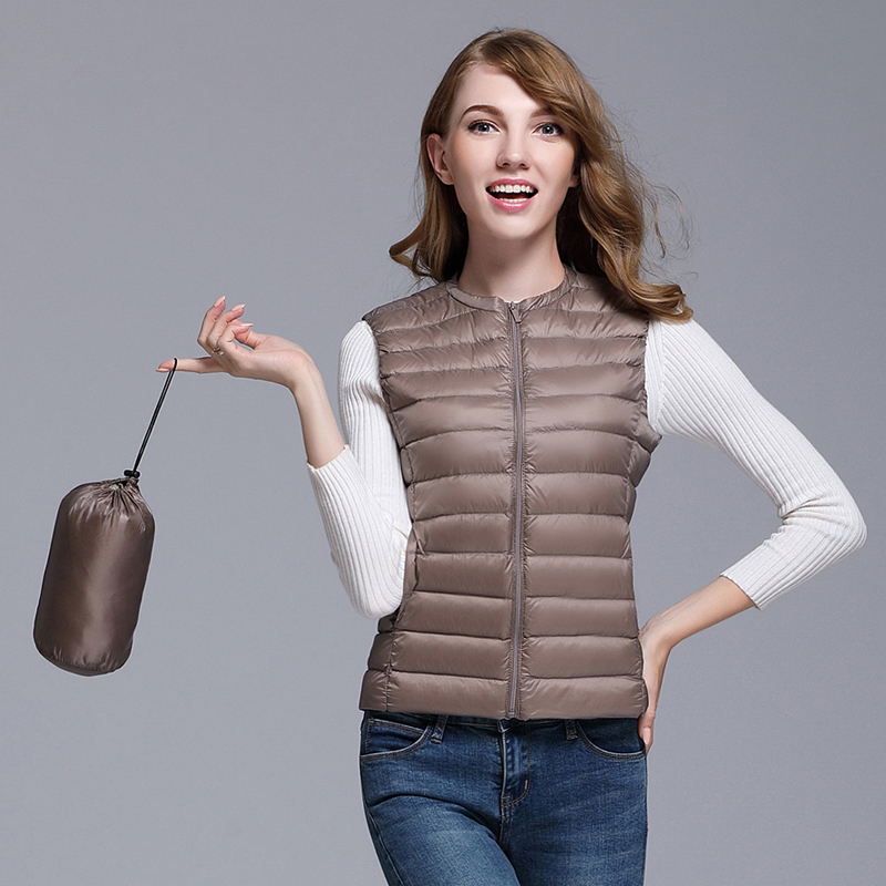 Fitaylor New Women 90% White Duck Down Vest Women Ultra Light Duck Down Vest Jacket Autumn Winter Round Collar Sleeveless Coat 201030