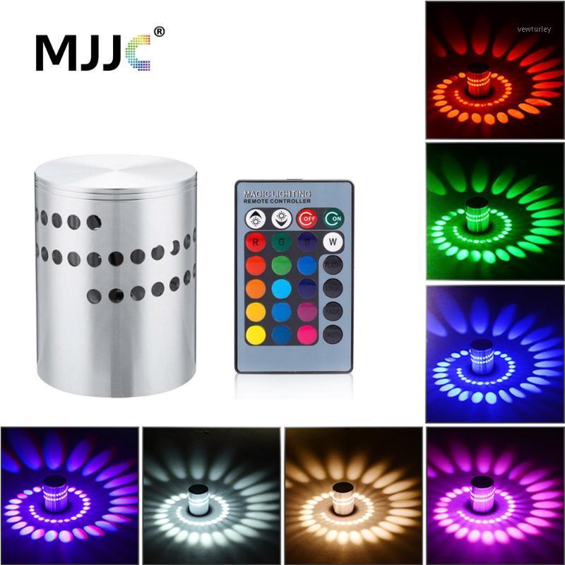 LED Wall Lamp RGB Aluminum Spiral Hole 3W Dimmable Remote Control Modern Bedroom Bar KTV Minimalist Decoration Corridor Lights1
LED Wall Lamp RGB Aluminum Spiral Hole 3W Dimmable Remote Control Modern Bedroom Bar KTV Minimalist Decoration Corridor Lights1
