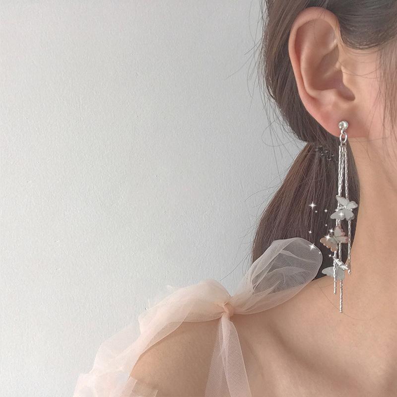Silver Plated Crystal Leaf Tassel Earrings Women's Wedding Fashion Jewelry Gift New Butterfly Long Tassel Pendant Earrings
Silver Plated Crystal Leaf Tassel Earrings Women's Wedding Fashion Jewelry Gift New Butterfly Long Tassel Pendant Earrings