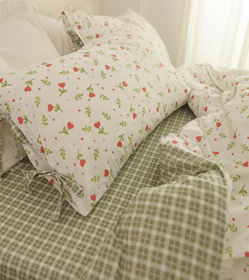 CUTE green plant heart bedding set girl,cotton full queen romantic pastoral home textile bed sheet pillow case duvet cover, Picture color
CUTE green plant heart bedding set girl,cotton full queen romantic pastoral home textile bed sheet pillow case duvet cover, Picture color