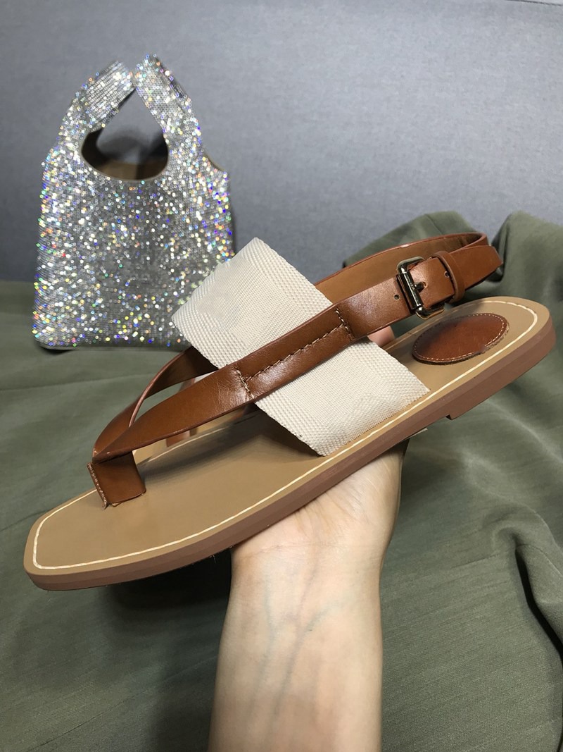 2021 Hot sale High Heel Sandals Women Stiletto Heel Shoe Black Slip-On Female Weding Party Sandals Rivet With Cutout Vamp Sandal
2021 Hot sale High Heel Sandals Women Stiletto Heel Shoe Black Slip-On Female Weding Party Sandals Rivet With Cutout Vamp Sandal