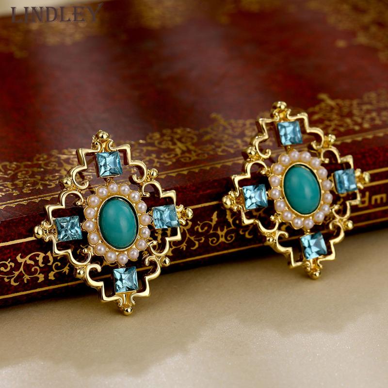 LINDLEY Korea gold drop earrings for women fashion jewelry 2020 Clover zircon stud earring wedding Geometric Accessories gift
LINDLEY Korea gold drop earrings for women fashion jewelry 2020 Clover zircon stud earring wedding Geometric Accessories gift