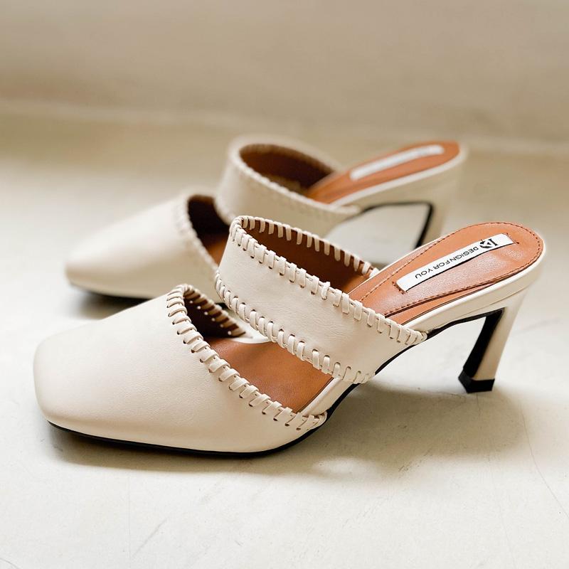 DEAT 2021 New Spring And Summer Fashion Casual Square Head Shallow Lace High-heeled Half Thick Heel Muller Shoes Sandals SH251, Black
DEAT 2021 New Spring And Summer Fashion Casual Square Head Shallow Lace High-heeled Half Thick Heel Muller Shoes Sandals SH251, Black
