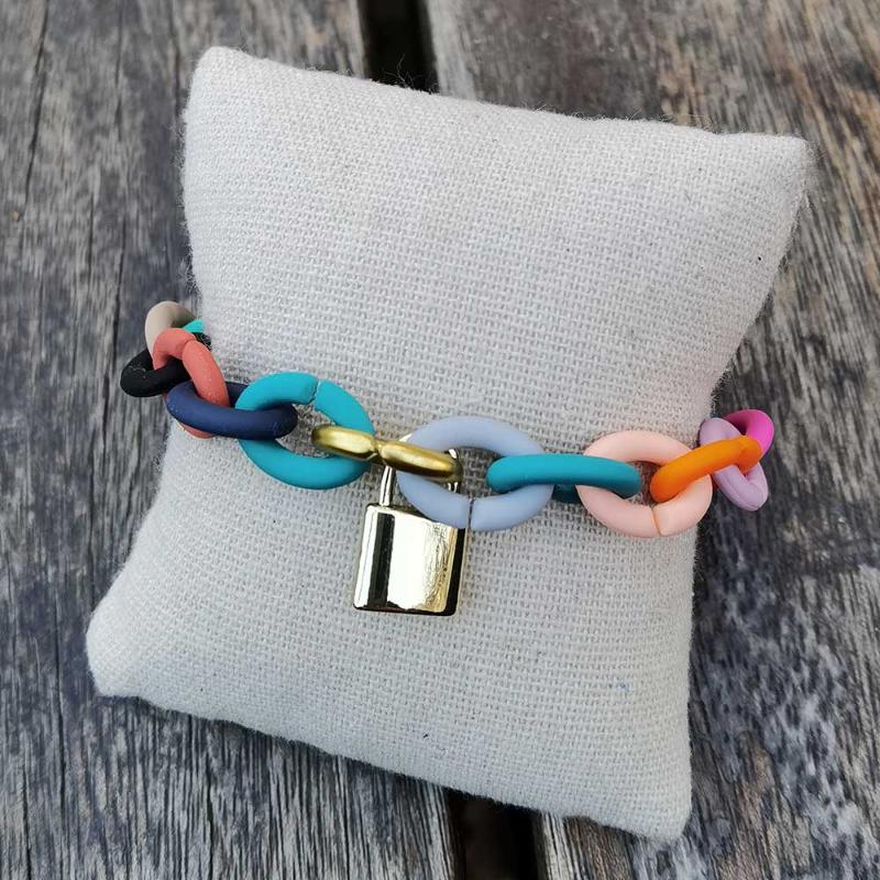 Charm Bracelets 2022 Good Quality Goldn A LUCK Alloy Adorned Rubber Plated Acrylic Chain Bracelet For Women Geometric
Charm Bracelets 2022 Good Quality Goldn A LUCK Alloy Adorned Rubber Plated Acrylic Chain Bracelet For Women Geometric