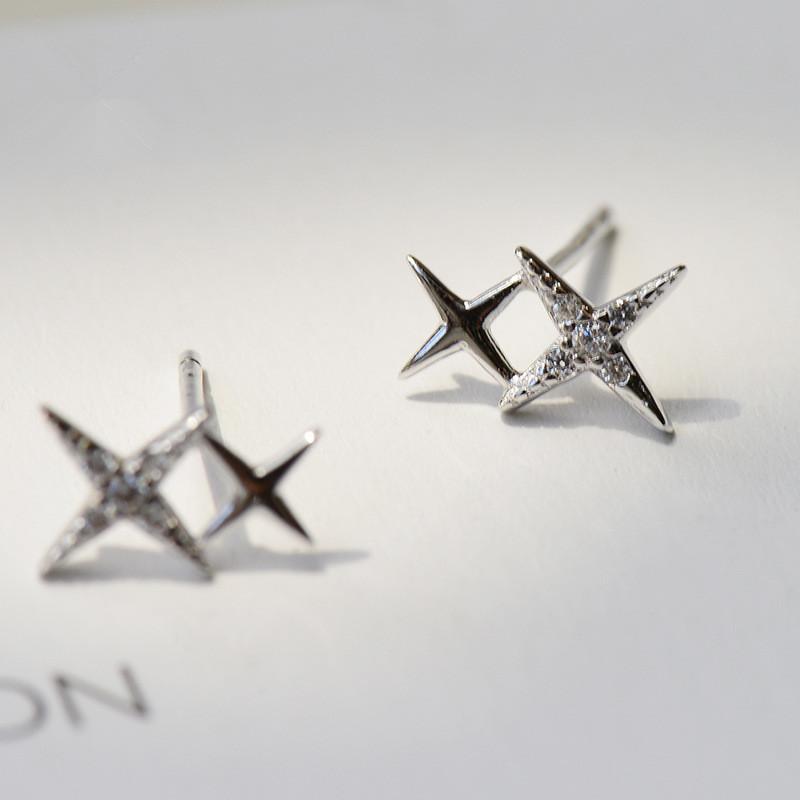 Simple Mini Petite Star Studs in Siver Plated with Zircon Earrings for Women Fashion Girls Ear Gift Jewelry
Simple Mini Petite Star Studs in Siver Plated with Zircon Earrings for Women Fashion Girls Ear Gift Jewelry