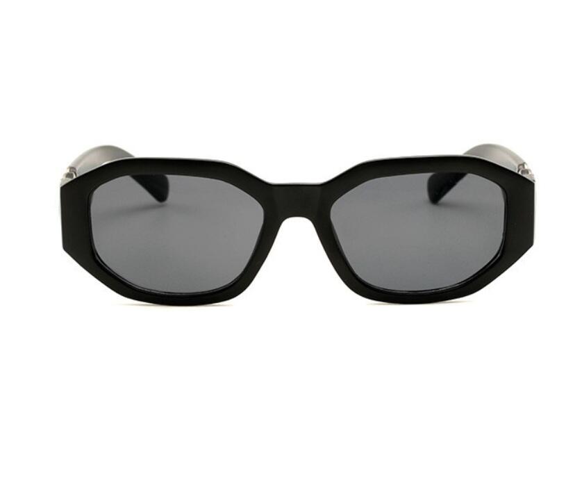summer woman fashion driving sunglasses 6colors black green fishing man beach sun glasse wind outdoor Cycling glasses small frame eyewear
summer woman fashion driving sunglasses 6colors black green fishing man beach sun glasse wind outdoor Cycling glasses small frame eyewear