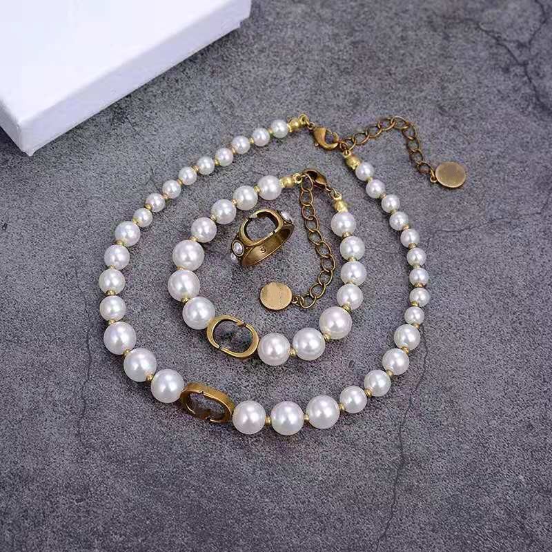 New Products Chain Necklace New Product Elegant Pearl Necklace Wild Fashion Woman Necklace bracelet rings Jewelry Supply
New Products Chain Necklace New Product Elegant Pearl Necklace Wild Fashion Woman Necklace bracelet rings Jewelry Supply