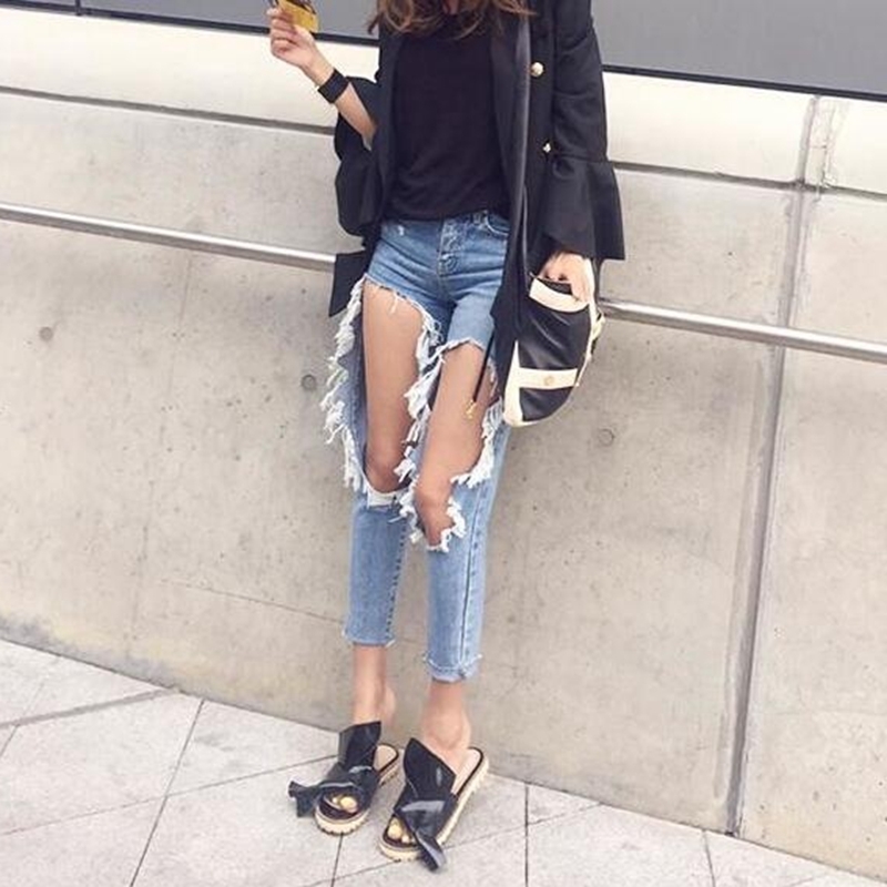 WITHZZ Ripped Jeans Ins Recommended Women's Loose Thin Jeans Women Pants Breeches Overalls Vintage Female Torn Trousers 201109