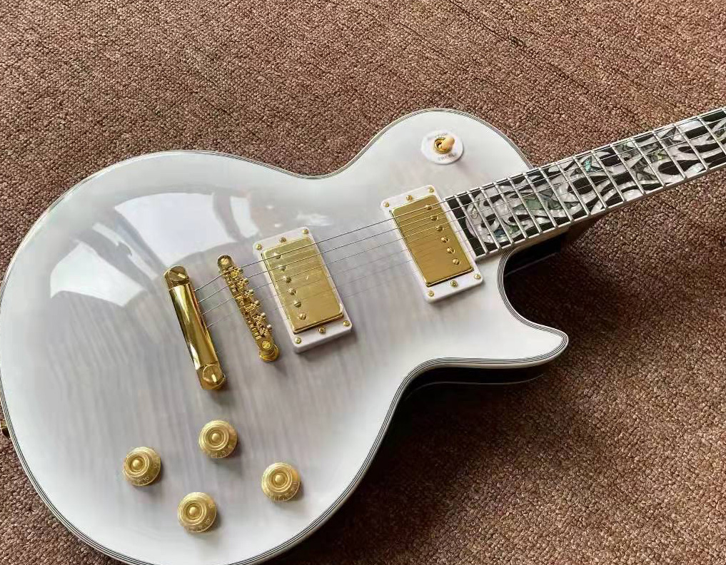 Lp Costom Electric Guitar Body Mahogany Flame Maple Canadian tiger maple 
Lp Costom Electric Guitar Body Mahogany Flame Maple Canadian tiger maple