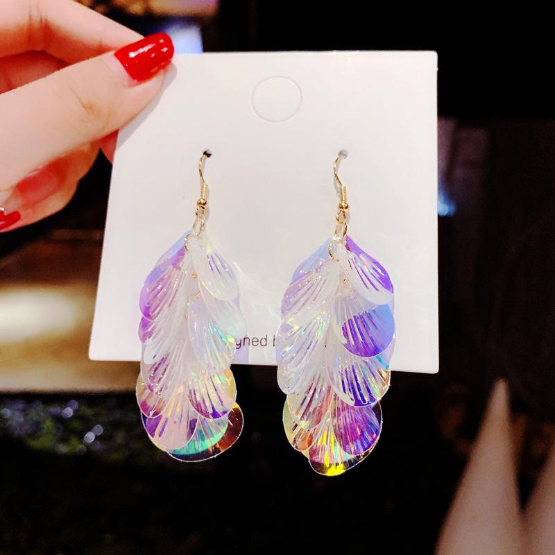 New tide color sequins leaves flowers long earrings earrings female super fairy ear jewelry party birthday gift
New tide color sequins leaves flowers long earrings earrings female super fairy ear jewelry party birthday gift