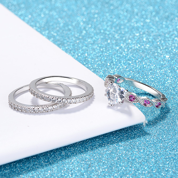 Diamond heart-shaped ring, micro-set, hot sale, retro fashion, high-end, luxury, proposal ring anniversary, high-end wedding ring, wedding e
Diamond heart-shaped ring, micro-set, hot sale, retro fashion, high-end, luxury, proposal ring anniversary, high-end wedding ring, wedding e
