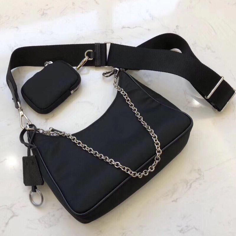 Fashion Top Quality Re-Edition 2005 Nylon Crossbody Hobo Shoulder Women Lady Tote Woman Chains Handbags Purse Wallet Messenger Bag Handbags, Cloth not sold separately
Fashion Top Quality Re-Edition 2005 Nylon Crossbody Hobo Shoulder Women Lady Tote Woman Chains Handbags Purse Wallet Messenger Bag Handbags, Cloth not sold separately