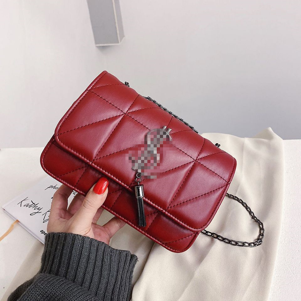 Fashion personality outside the female bag shopping comfortable leisure High quality leather Special offer
