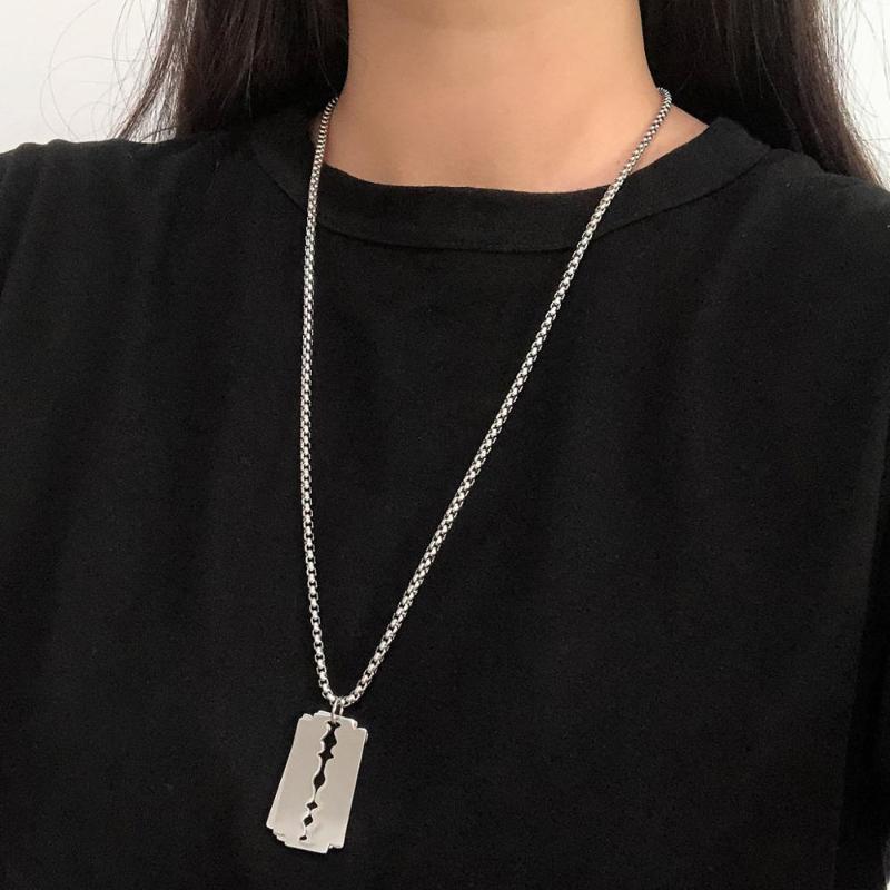 Long Stainless Steel Chain Necklace for Women Gothic Blades Punk Men Pedant Necklace Hip-Hop Simple Rock Neck Collar Jewelry
Long Stainless Steel Chain Necklace for Women Gothic Blades Punk Men Pedant Necklace Hip-Hop Simple Rock Neck Collar Jewelry