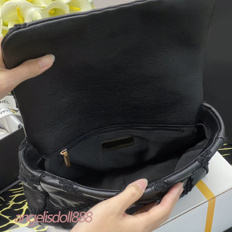 2021 new fashion handmade woven crochet ruthenium metal chain flap bag womens purse hand bag shoulder crossbody bags Sac à main bolsas
2021 new fashion handmade woven crochet ruthenium metal chain flap bag womens purse hand bag shoulder crossbody bags Sac à main bolsas