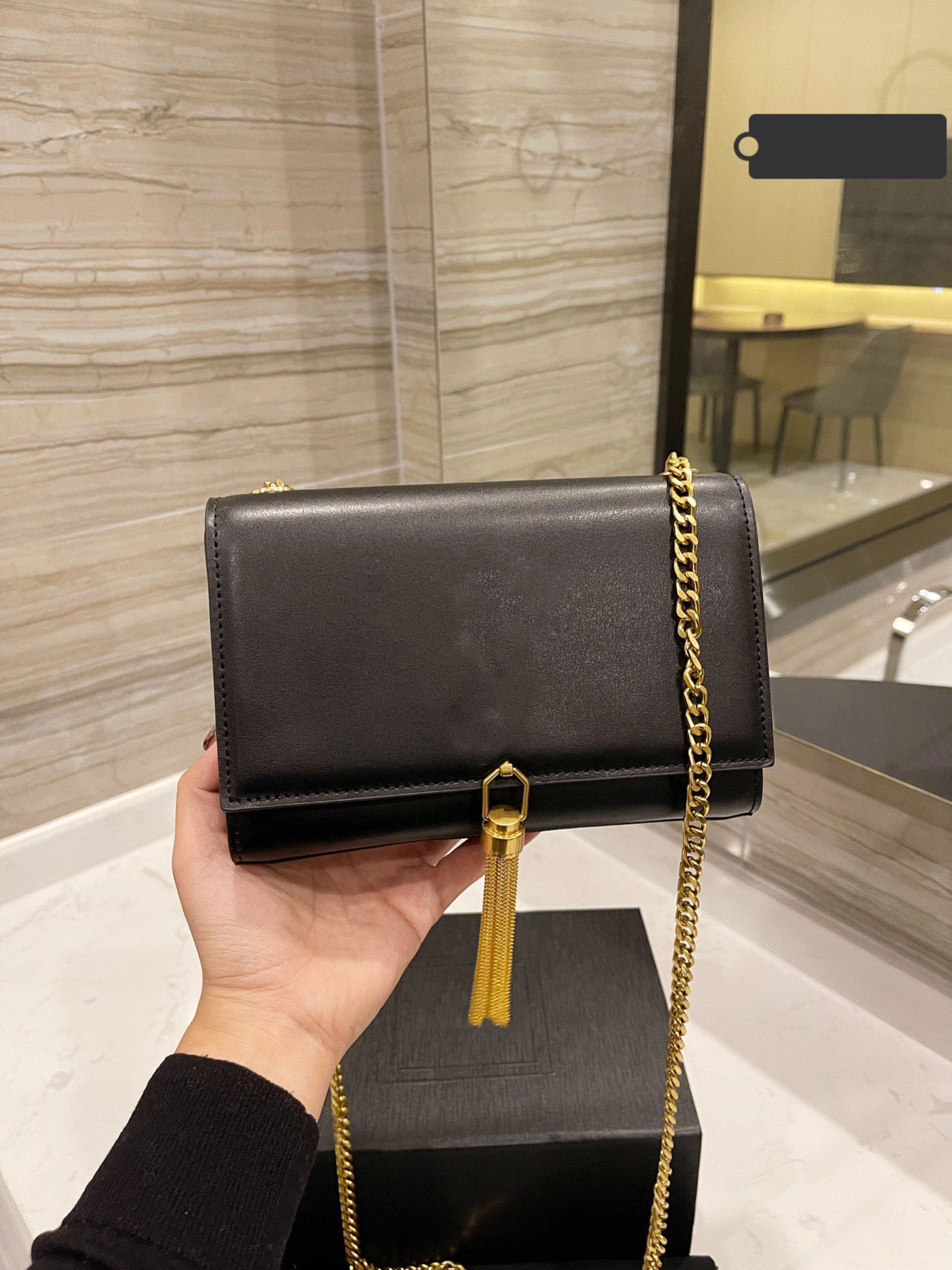KATE WOC Chain shoulder crossbody Bag Women luxurys Designers Bags Female clutch Handbags wallet purse high quality 
KATE WOC Chain shoulder crossbody Bag Women luxurys Designers Bags Female clutch Handbags wallet purse high quality
