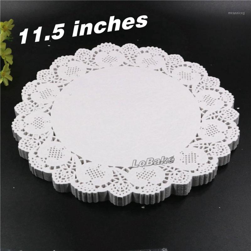 Wholesale- (160pcs/pack) New 11.5 inches round flower shape white hollow design paper lace doilies placemat for kitchen set de table1
Wholesale- (160pcs/pack) New 11.5 inches round flower shape white hollow design paper lace doilies placemat for kitchen set de table1