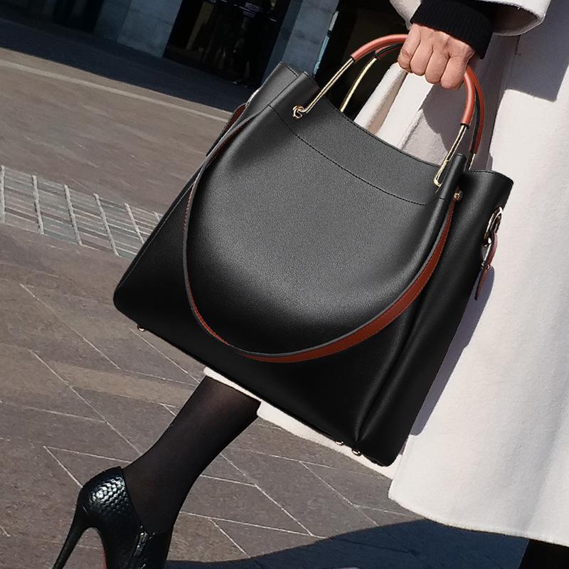 Genuine Leather Handbags New Large-capacity Single Shoulder Messenger Fashion All-match Color Contrast Bags Purses speedy, Black big
Genuine Leather Handbags New Large-capacity Single Shoulder Messenger Fashion All-match Color Contrast Bags Purses speedy, Black big