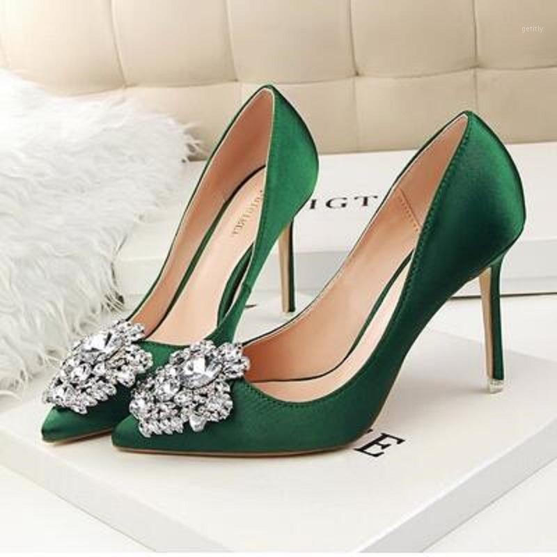New silk green pointy new women's thin shoes with women's sticky shoes wedding Korean crystal wedding1, Black
New silk green pointy new women's thin shoes with women's sticky shoes wedding Korean crystal wedding1, Black