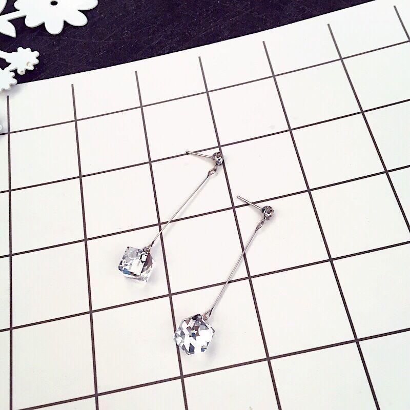 2020 Oorbellen Earings Brinco E172 Temperament Of The New South Korean Super Bright Square Long Contracted Earrings Wholesale1
2020 Oorbellen Earings Brinco E172 Temperament Of The New South Korean Super Bright Square Long Contracted Earrings Wholesale1