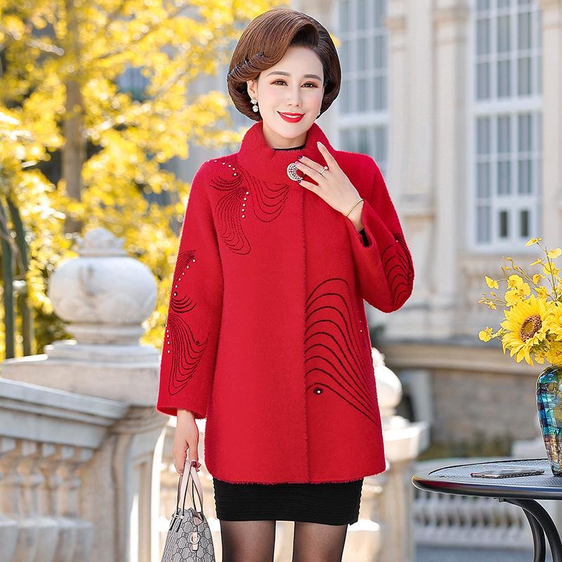 Real Fur Women 2020 Coat with Genuine Sheepskin Leather Jacket Long Sleeves 100% Natural Fur Coats for Women Hot Sale, Red
Real Fur Women 2020 Coat with Genuine Sheepskin Leather Jacket Long Sleeves 100% Natural Fur Coats for Women Hot Sale, Red