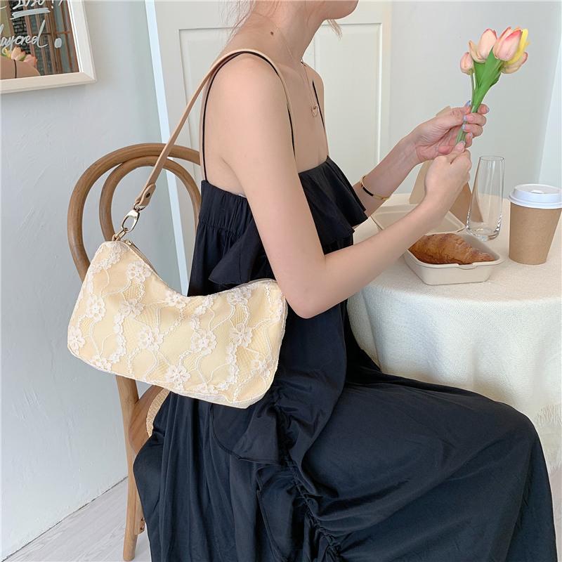 Vintage Lace Canvas Female Crossbody Bag Elegant Design Chain Women Shoulder Underarm Bags Fashion Ladies Clutch Purse Handbags, Khaki 
Vintage Lace Canvas Female Crossbody Bag Elegant Design Chain Women Shoulder Underarm Bags Fashion Ladies Clutch Purse Handbags, Khaki