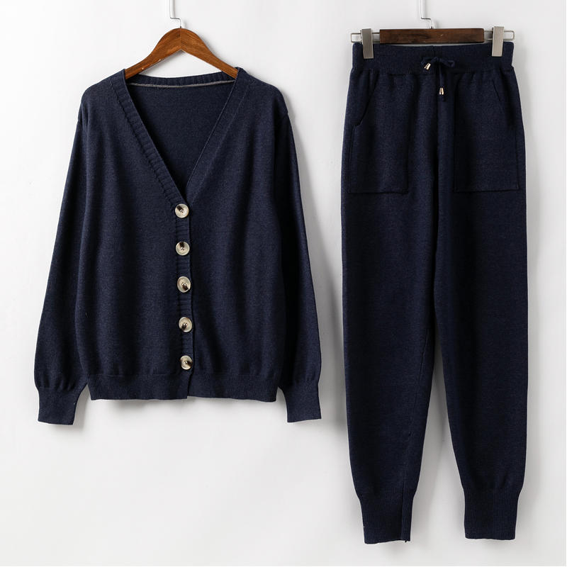 2021 New Women's Sweaters Sets Suits Fashion Customes v Neck Cardigans Long Pants Track for Autumn Winter Woman Knitted Suit 3ivl, Navy blue
2021 New Women's Sweaters Sets Suits Fashion Customes v Neck Cardigans Long Pants Track for Autumn Winter Woman Knitted Suit 3ivl, Navy blue