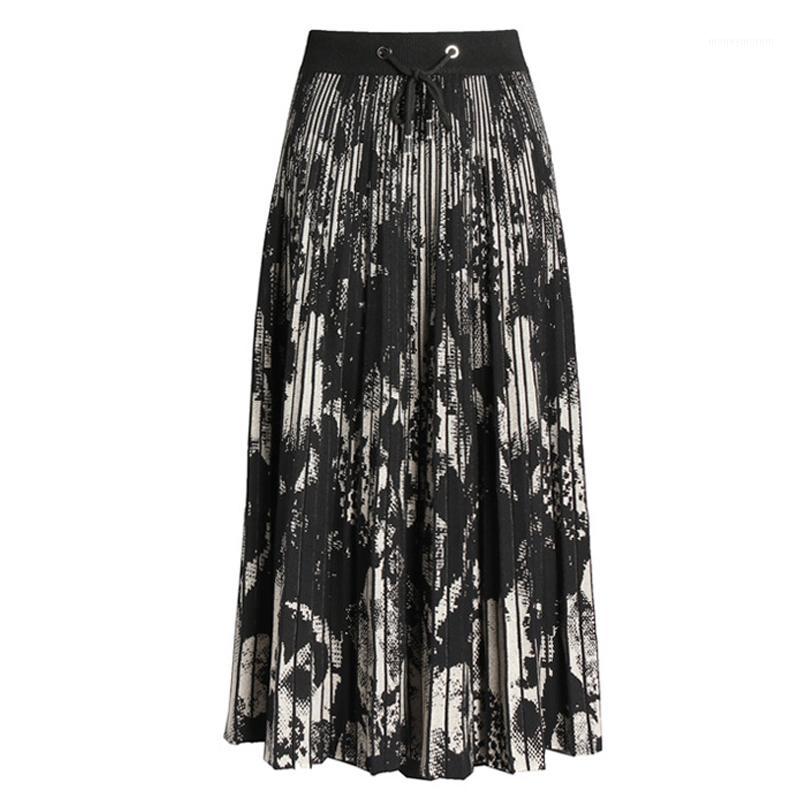 2020 Vintage Skirt Women Knit High Waist A Line Soft Casual Elegant Black Skirts Streetwear Spring Autumn Fashion Midi Saia1
2020 Vintage Skirt Women Knit High Waist A Line Soft Casual Elegant Black Skirts Streetwear Spring Autumn Fashion Midi Saia1