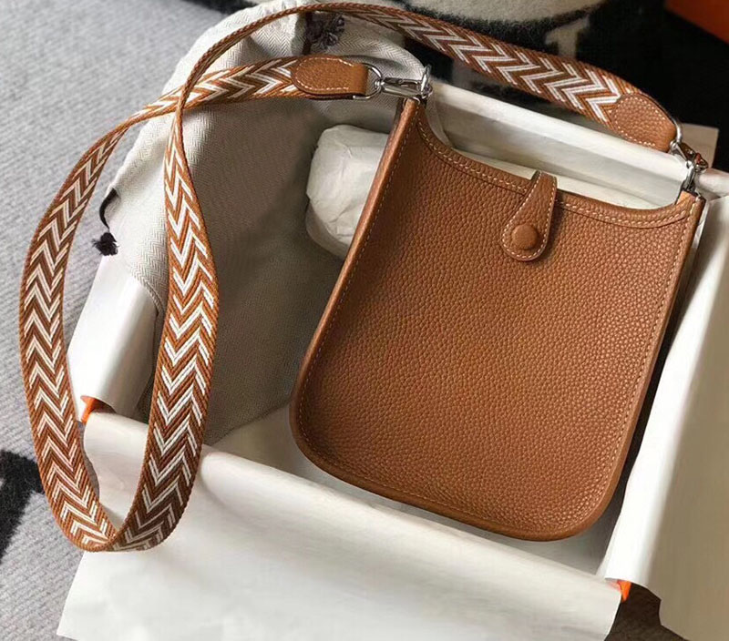 Women Luxurys Designers Bags 2021 handbag Crossbody Bag high-quality Ladies real leather Handbags mini Purses Womens
Women Luxurys Designers Bags 2021 handbag Crossbody Bag high-quality Ladies real leather Handbags mini Purses Womens