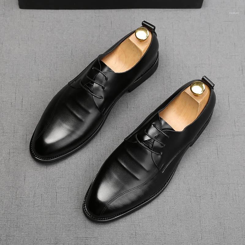 New Designer Men Charm Glossy Soft Leather Flats Shoes Loafer Male Dress Homecoming Wedding footwear Sapato Social Masculino1, S2
New Designer Men Charm Glossy Soft Leather Flats Shoes Loafer Male Dress Homecoming Wedding footwear Sapato Social Masculino1, S2