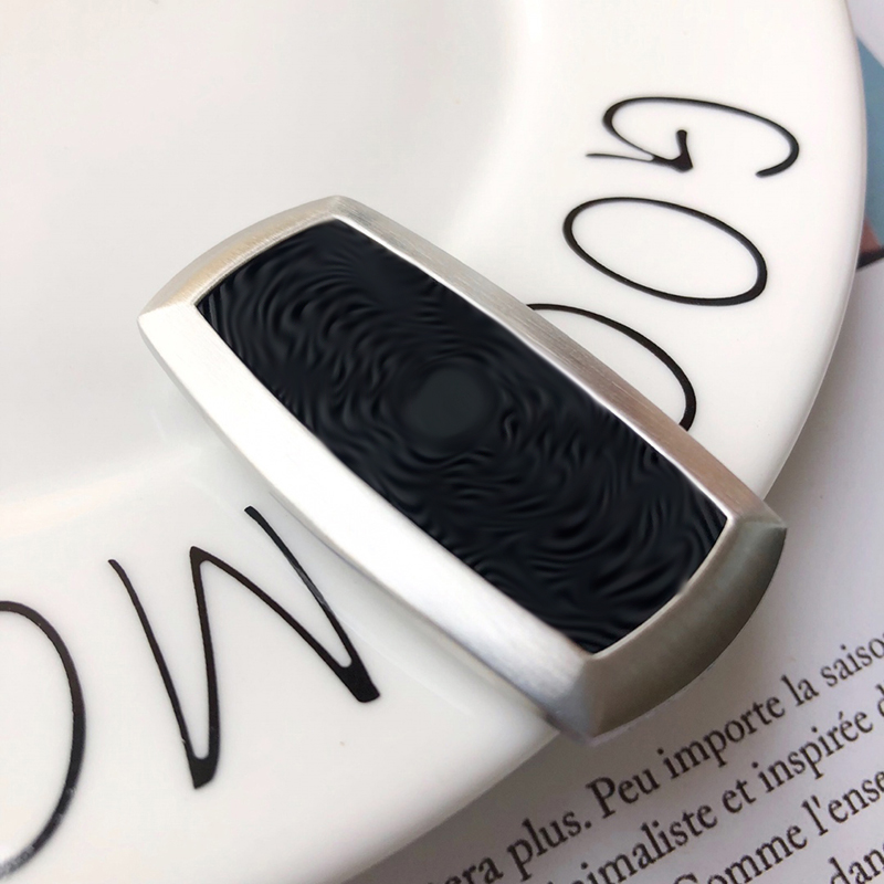 Luxury Jewelry Men Money Clips High Quality Design Hexagon Fine Steel Wallet top gift With Box
Luxury Jewelry Men Money Clips High Quality Design Hexagon Fine Steel Wallet top gift With Box