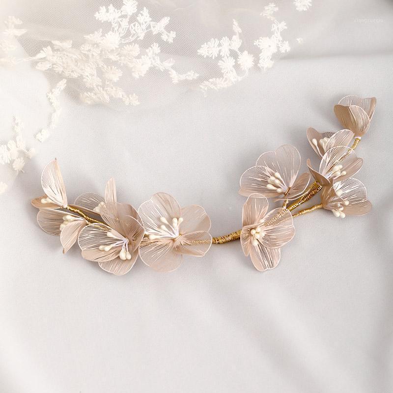 Hair Clips & Barrettes 1pcs Unique Flower Pattern Decor Attractive Band Small Fresh Women Sweet Wedding Elegant Girls Jewelry EA, Golden;silver
Hair Clips & Barrettes 1pcs Unique Flower Pattern Decor Attractive Band Small Fresh Women Sweet Wedding Elegant Girls Jewelry EA, Golden;silver