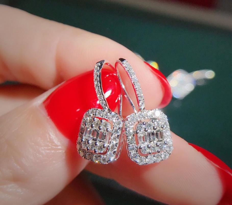 Lady's Classic solid 925 Sterling Silver Earrings Luxury Square Put together Diamond Earrings Wedding Jewelry for Women girls
Lady's Classic solid 925 Sterling Silver Earrings Luxury Square Put together Diamond Earrings Wedding Jewelry for Women girls