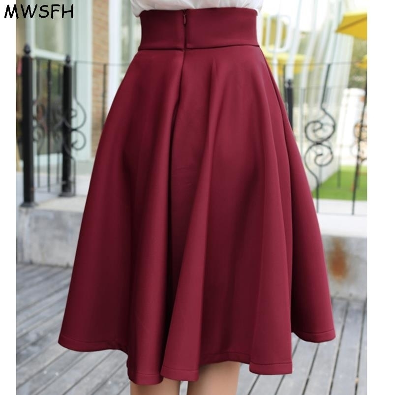 In The Autumn Winter Grown Place Umbrella Skirt Retro Waisted Body Skirt New Europe And The Code Word Pleated Skirt For Female T200319