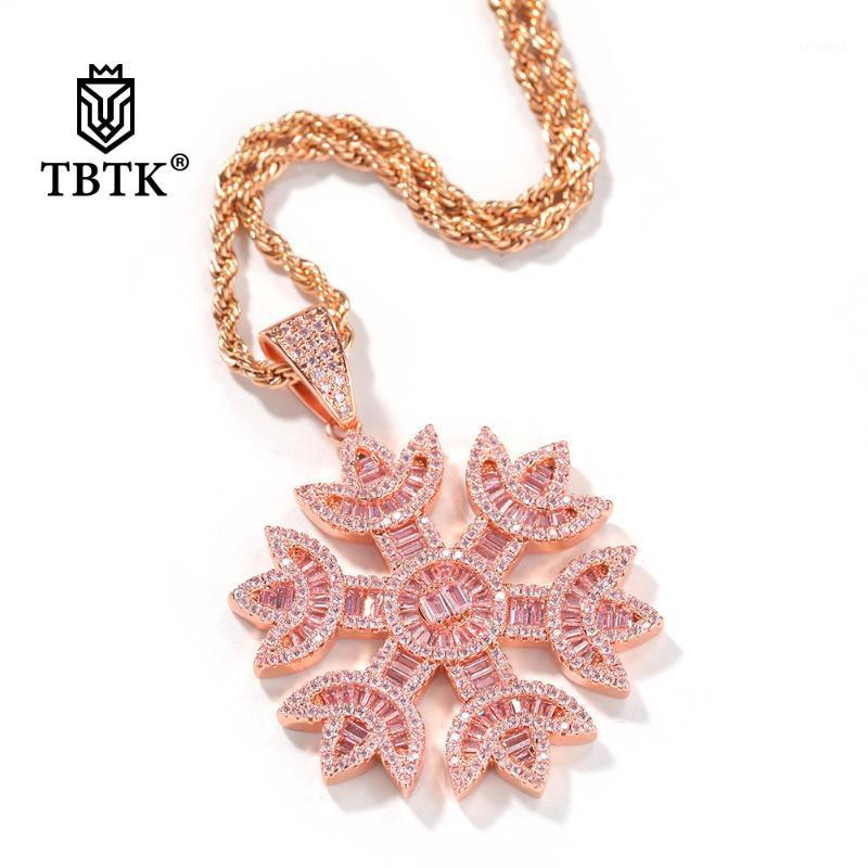 Chains TBTK Fashion Women Baguette Pink Snowflake Shape Pendant Necklace Rose Gold Iced Bling Cubic Zirconia Hiphop Jewelry1
Chains TBTK Fashion Women Baguette Pink Snowflake Shape Pendant Necklace Rose Gold Iced Bling Cubic Zirconia Hiphop Jewelry1