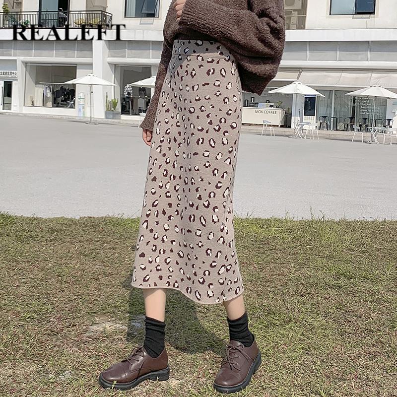 REALEFT 2020 New Women's Leopard Knitting Skirt Elegant High Waist Elastic Back Split Warm Pencil Knitted Long Skirts Female, Brown
REALEFT 2020 New Women's Leopard Knitting Skirt Elegant High Waist Elastic Back Split Warm Pencil Knitted Long Skirts Female, Brown