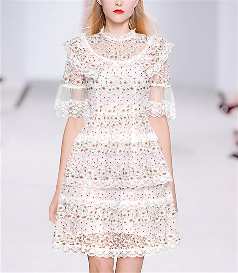 High Quality Women's Boutique Flower Embroidery Lace Plissadas in Anniversary Party by Lolita Candy Ruffles Dressed 40kb, White 
High Quality Women's Boutique Flower Embroidery Lace Plissadas in Anniversary Party by Lolita Candy Ruffles Dressed 40kb, White