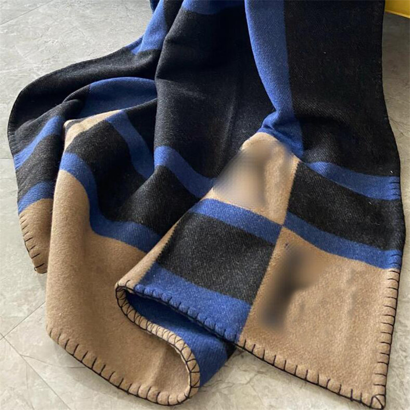 7 Colors Thicken Unisex Blankets Fashion Letter Designer Men Women Shawls Indoor Outdoor Warm Charm Lover Blanket
7 Colors Thicken Unisex Blankets Fashion Letter Designer Men Women Shawls Indoor Outdoor Warm Charm Lover Blanket