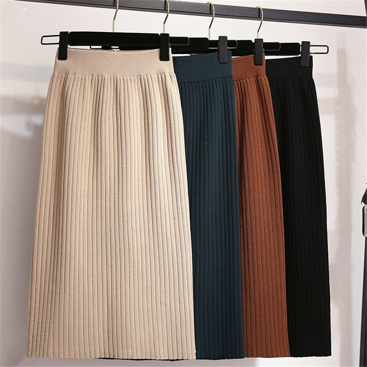 Autumn Winter Black Pleated New 2021 Women's Casual Sweet Fashionable All Match a Line Midi Skirts High Waist Skirt Female A07r, Apricot
Autumn Winter Black Pleated New 2021 Women's Casual Sweet Fashionable All Match a Line Midi Skirts High Waist Skirt Female A07r, Apricot