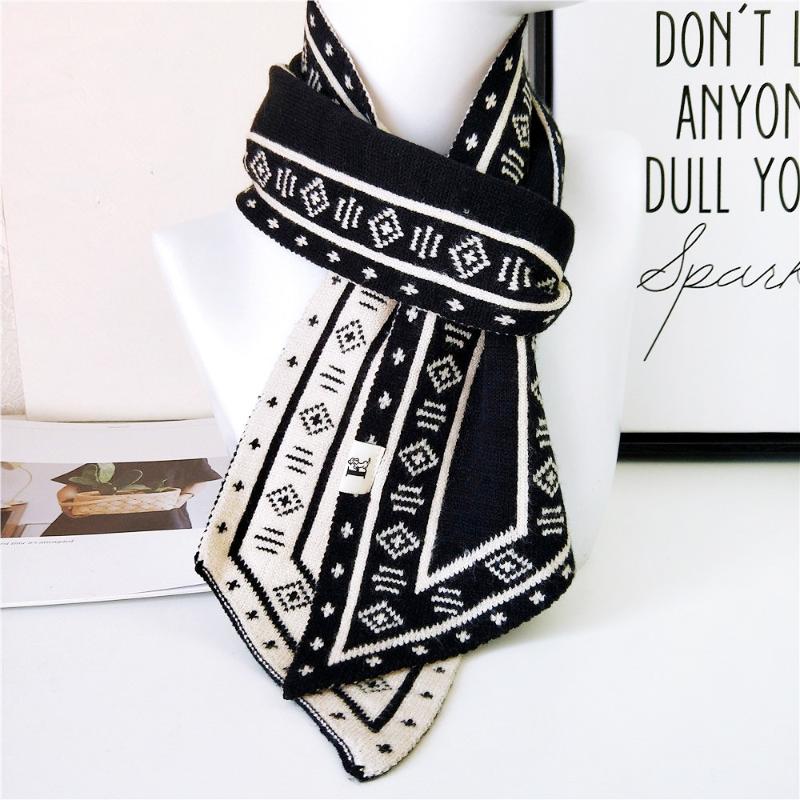 Female Oblique Triangle Sharp Geometric Warm Long Narrow Small Skinny Thick Neckerchief Knitted Women Winter Scarf Knitted
Female Oblique Triangle Sharp Geometric Warm Long Narrow Small Skinny Thick Neckerchief Knitted Women Winter Scarf Knitted