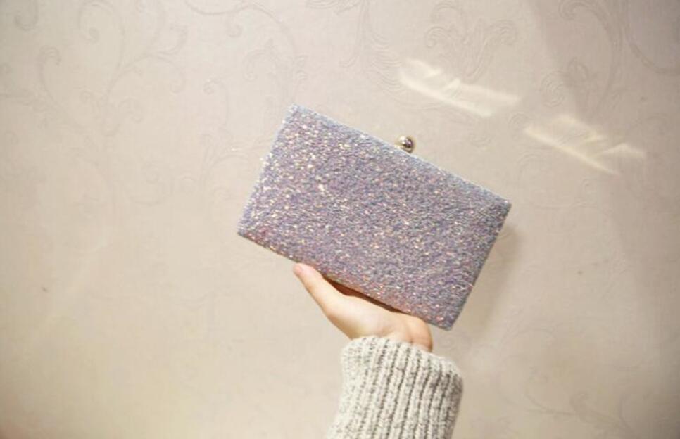 HBP Beaded Embroidery Shoulder Bag Women 2021 New Elegant Handmade Rhinestone Beading Handbags Ladies Evening Dinner Clutch 06W, 01
HBP Beaded Embroidery Shoulder Bag Women 2021 New Elegant Handmade Rhinestone Beading Handbags Ladies Evening Dinner Clutch 06W, 01