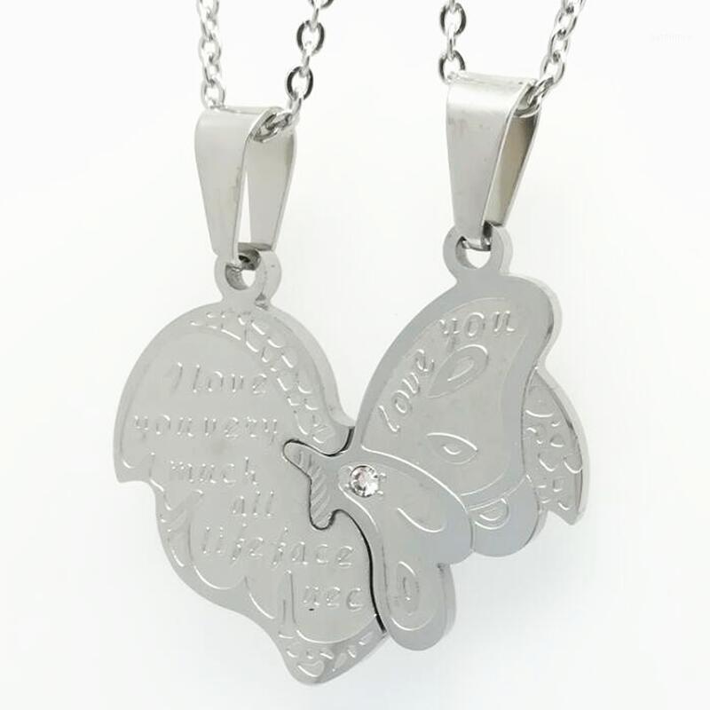 2020 New Fashion Butterfly Couple Pendant Necklaces for Lovers I Love You Necklace Set for Men Women Jewelry1
2020 New Fashion Butterfly Couple Pendant Necklaces for Lovers I Love You Necklace Set for Men Women Jewelry1