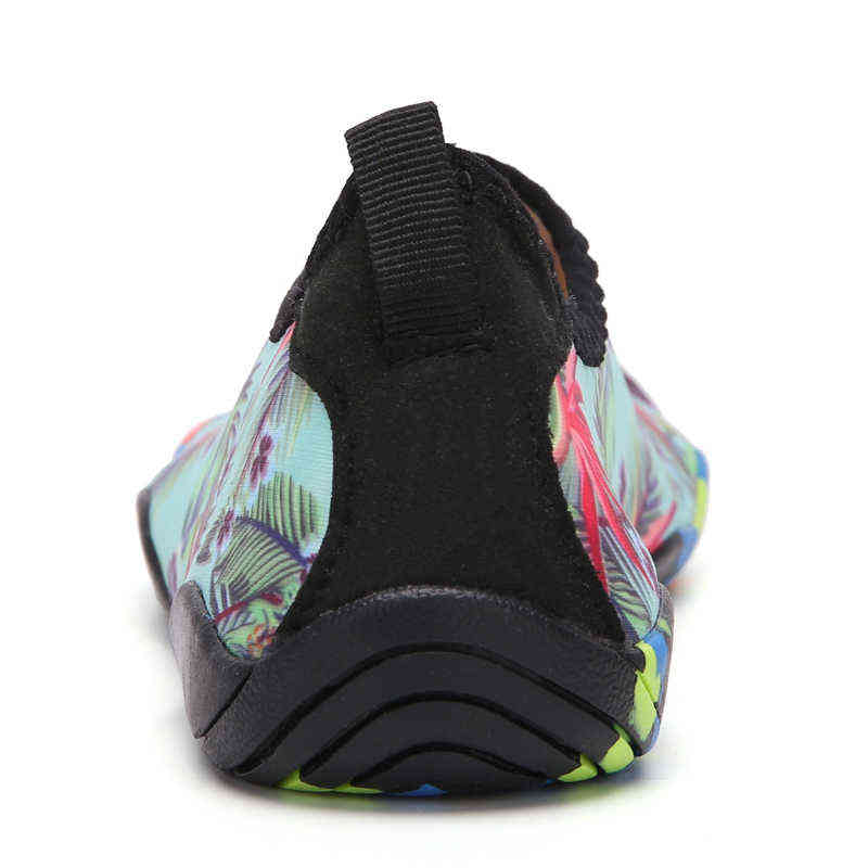 Barefoot Sneakers Swimming Shoes Water Sports Aqua Seaside Beach Surfing Slippers Upstream Athletic Footwear Kids Barefoot Shoes 220118