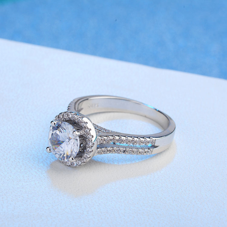 Romantic Promise Wedding Bands Ring Zircon Stone Crown Korean version of white copper-plated gold-plated diamond ring trend simple wild rin
Romantic Promise Wedding Bands Ring Zircon Stone Crown Korean version of white copper-plated gold-plated diamond ring trend simple wild rin
